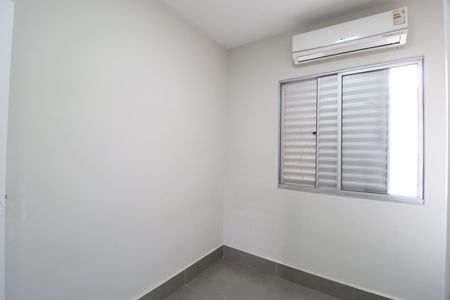 Casa de condomínio para alugar com 170m², 3 quartos e 2 vagasQuarto 2