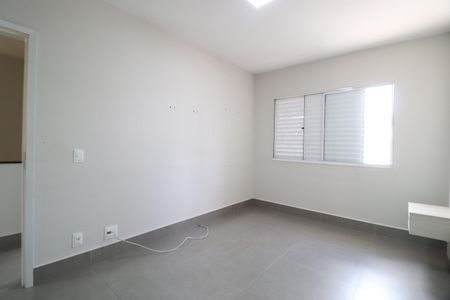 Casa de condomínio para alugar com 170m², 3 quartos e 2 vagasQuarto 4 - Suíte