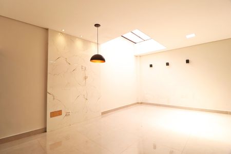 Casa de condomínio para alugar com 170m², 3 quartos e 2 vagasSala de Jantar