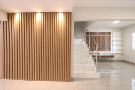 Sala de casa de condomínio para alugar com 3 quartos, 170m² em Morada da Colina, Uberlândia