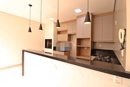 Casa de condomínio para alugar com 170m², 3 quartos e 2 vagasCozinha