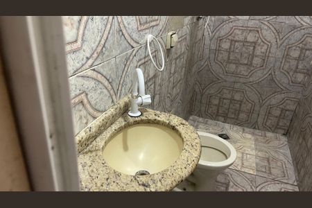 Casa para alugar com 70m², 1 quarto e sem vagaBanheiro