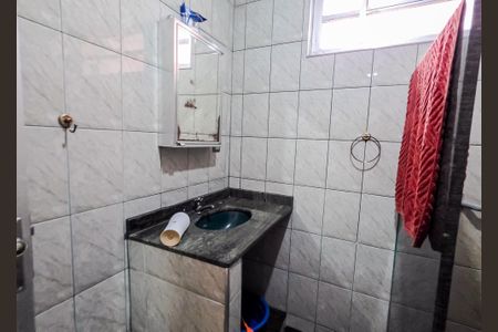 Casa à venda com 131m², 3 quartos e 1 vaga Casa à venda com 131m², 3 quartos e 1 vagaBanheiro