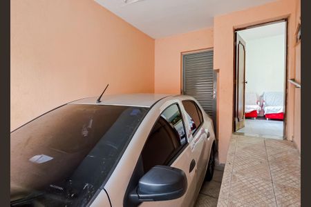 Casa à venda com 131m², 3 quartos e 1 vaga Casa à venda com 131m², 3 quartos e 1 vagaGaragem