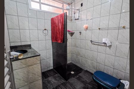 Casa à venda com 131m², 3 quartos e 1 vaga Casa à venda com 131m², 3 quartos e 1 vagaBanheiro