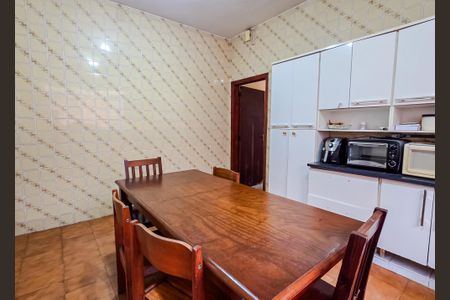 Casa à venda com 131m², 3 quartos e 1 vaga Casa à venda com 131m², 3 quartos e 1 vagaCozinha