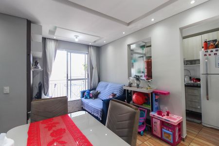Sala de apartamento à venda com 2 quartos, 49m² em Itaquera, São Paulo