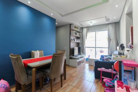 Sala de apartamento à venda com 2 quartos, 49m² em Itaquera, São Paulo