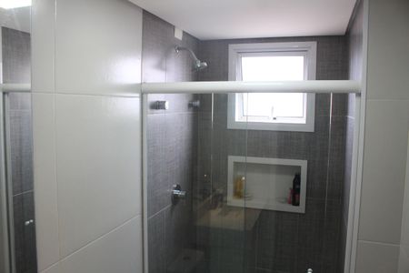 Apartamento à venda com 94m², 3 quartos e 2 vagasBanheiro da Suíte