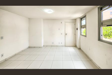 Apartamento para alugar com 53m², 2 quartos e sem vagaSala/Cozinha