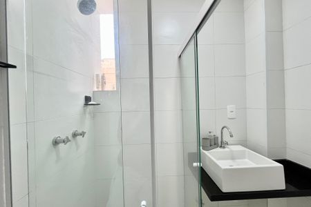 Apartamento à venda com 100m², 3 quartos e sem vagaBanheiro social 