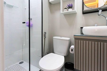 Apartamento para alugar com 33m², 2 quartos e sem vaga Apartamento para alugar com 33m², 2 quartos e sem vagaBanheiro