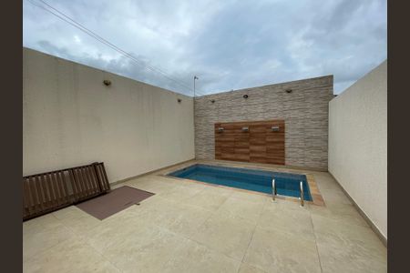 Casa para alugar com 52m², 2 quartos e 1 vaga Casa para alugar com 52m², 2 quartos e 1 vagaÁrea comum - Piscina