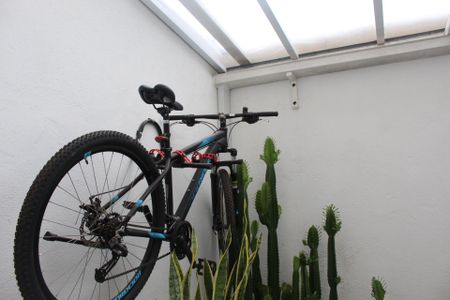 Casa para alugar com 52m², 2 quartos e 1 vaga Casa para alugar com 52m², 2 quartos e 1 vagaQuintal