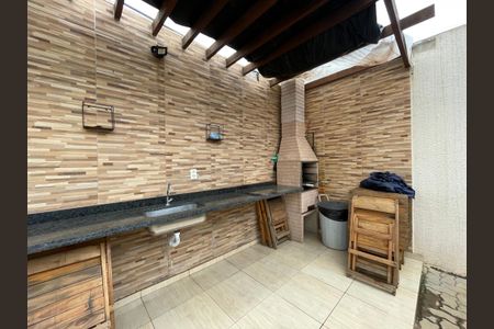 Casa para alugar com 52m², 2 quartos e 1 vaga Casa para alugar com 52m², 2 quartos e 1 vagaÁrea comum - Churrasqueira