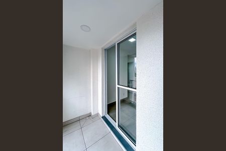 Apartamento para alugar com 39m², 2 quartos e sem vagaVaranda