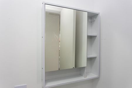 Apartamento à venda com 39m², 2 quartos e sem vaga Apartamento à venda com 39m², 2 quartos e sem vagaBanheiro