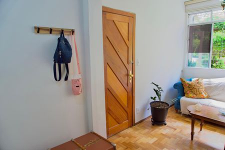 Sala de apartamento para alugar com 2 quartos, 100m² em Santa Lúcia, Belo Horizonte