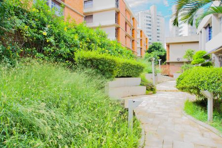 Apartamento para alugar com 100m², 2 quartos e 1 vaga Apartamento para alugar com 100m², 2 quartos e 1 vagaÁrea Comum - Entrada