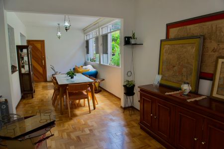 Apartamento para alugar com 100m², 2 quartos e 1 vaga Apartamento para alugar com 100m², 2 quartos e 1 vagaSala