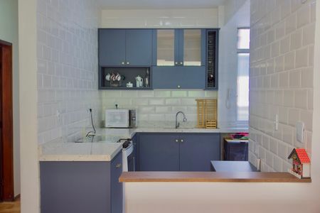 Apartamento para alugar com 100m², 2 quartos e 1 vaga Apartamento para alugar com 100m², 2 quartos e 1 vagaCozinha