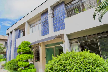 Apartamento para alugar com 100m², 2 quartos e 1 vaga Apartamento para alugar com 100m², 2 quartos e 1 vagaÁrea Comum - Entrada