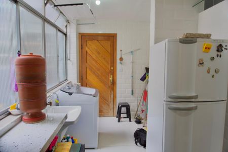 Apartamento para alugar com 100m², 2 quartos e 1 vaga Apartamento para alugar com 100m², 2 quartos e 1 vagaÁrea de Serviço