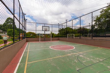 Apartamento para alugar com 76m², 2 quartos e 1 vagaÁrea comum - Quadra Esportiva