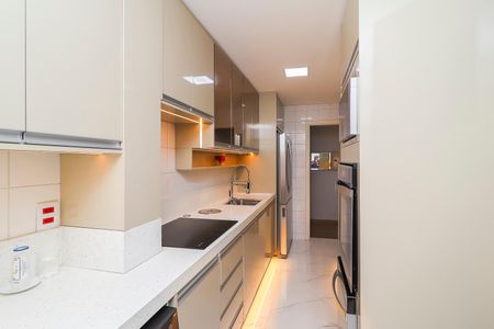 Apartamento para alugar com 76m², 2 quartos e 1 vagaÁrea de Serviço
