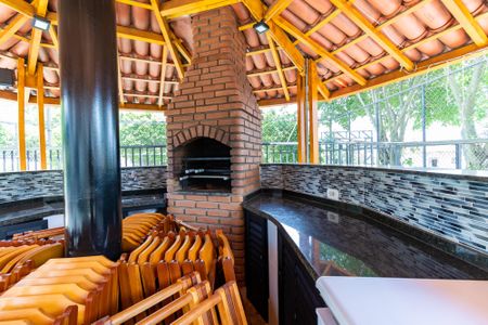 Apartamento para alugar com 76m², 2 quartos e 1 vagaÁrea comum - Churrasqueira