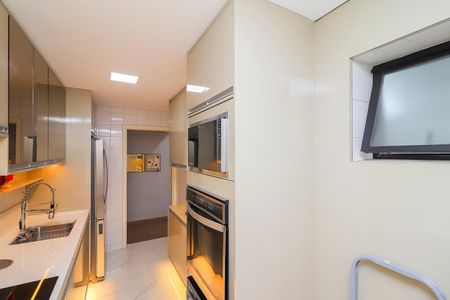 Apartamento para alugar com 76m², 2 quartos e 1 vagaÁrea de Serviço