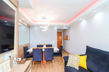 Apartamento para alugar com 76m², 2 quartos e 1 vagaSala