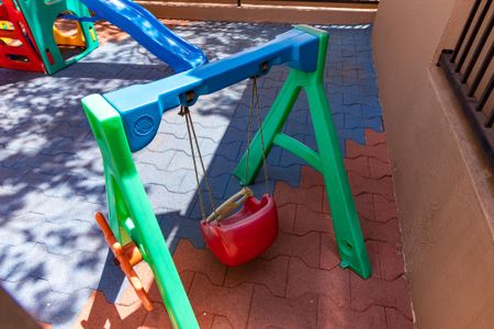 Apartamento para alugar com 76m², 2 quartos e 1 vagaÁrea comum - Playground Infantil