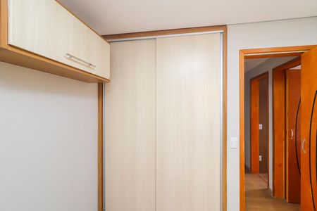 Apartamento para alugar com 76m², 2 quartos e 1 vagaQuarto 3