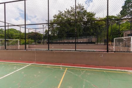 Apartamento para alugar com 76m², 2 quartos e 1 vagaÁrea comum - Quadra Esportiva