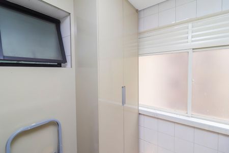 Apartamento para alugar com 76m², 2 quartos e 1 vagaÁrea de Serviço