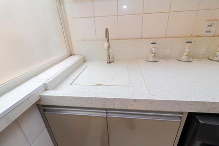 Apartamento para alugar com 76m², 2 quartos e 1 vagaÁrea de Serviço
