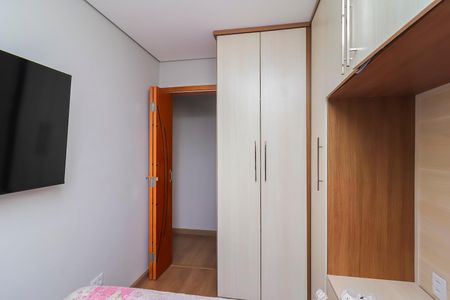 Apartamento para alugar com 76m², 2 quartos e 1 vagaQuarto 2