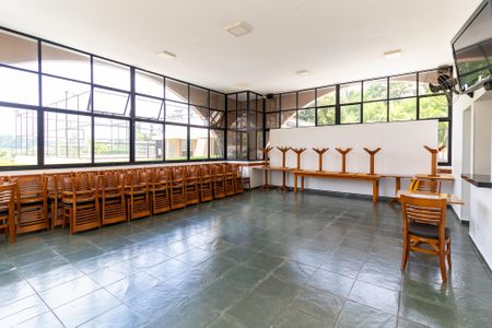 Apartamento para alugar com 76m², 2 quartos e 1 vagaÁrea comum - Salão de festas