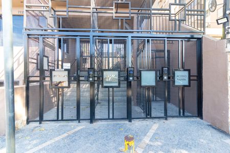 Apartamento para alugar com 76m², 2 quartos e 1 vagaFachada