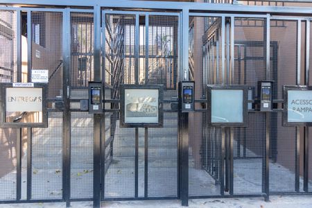 Apartamento para alugar com 76m², 2 quartos e 1 vagaFachada