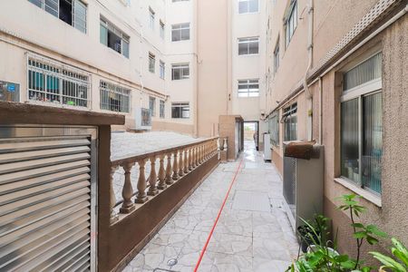 Apartamento para alugar com 76m², 2 quartos e 1 vagaÁrea externa