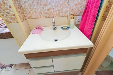 Apartamento para alugar com 76m², 2 quartos e 1 vagaBanheiro