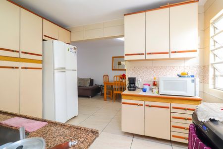 Apartamento para alugar com 76m², 2 quartos e 1 vagaCozinha