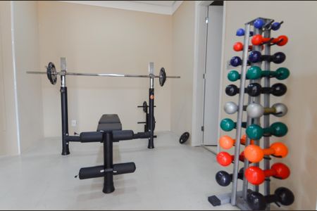 Apartamento para alugar com 44m², 2 quartos e 1 vaga Apartamento para alugar com 44m², 2 quartos e 1 vagaAcademia