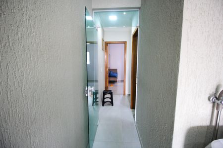 Casa à venda com 170m², 4 quartos e 2 vagas Casa à venda com 170m², 4 quartos e 2 vagasCorredor