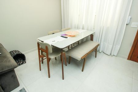 Sala de casa à venda com 4 quartos, 170m² em Vila Curuçá, Santo André