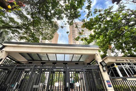 Apartamento à venda com 112m², 4 quartos e 3 vagasFachada