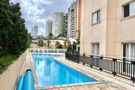 Apartamento à venda com 112m², 4 quartos e 3 vagasÁrea comum - Piscina