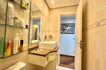 Apartamento à venda com 112m², 4 quartos e 3 vagasBanheiro Corredor